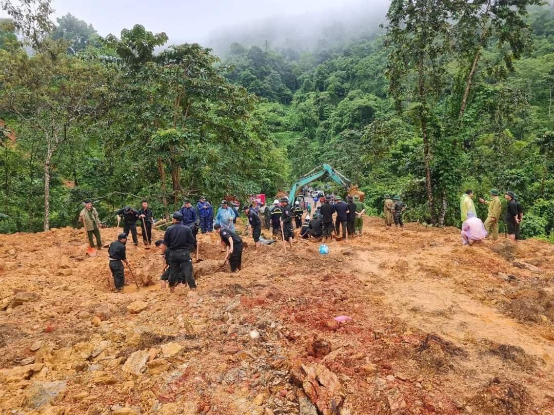 TIN NÓNG 24 GIỜ QUA: Giết người nghi do ghen tuông; phá thêm đường dây cá độ bóng đá trăm tỷ- Ảnh 15.