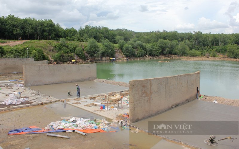 Kế hoạch thi công sửa chữa, nâng cấp hồ Dầu Tiếng đến cuối năm 2024 ước đạt 189,4 tỷ đồng. Ảnh: Nguyên Vỹ Kế hoạch thi công sửa chữa, nâng cấp hồ Dầu Tiếng đến cuối năm 2024 ước đạt 189,4 tỷ đồng. Ảnh: Nguyên Vỹ