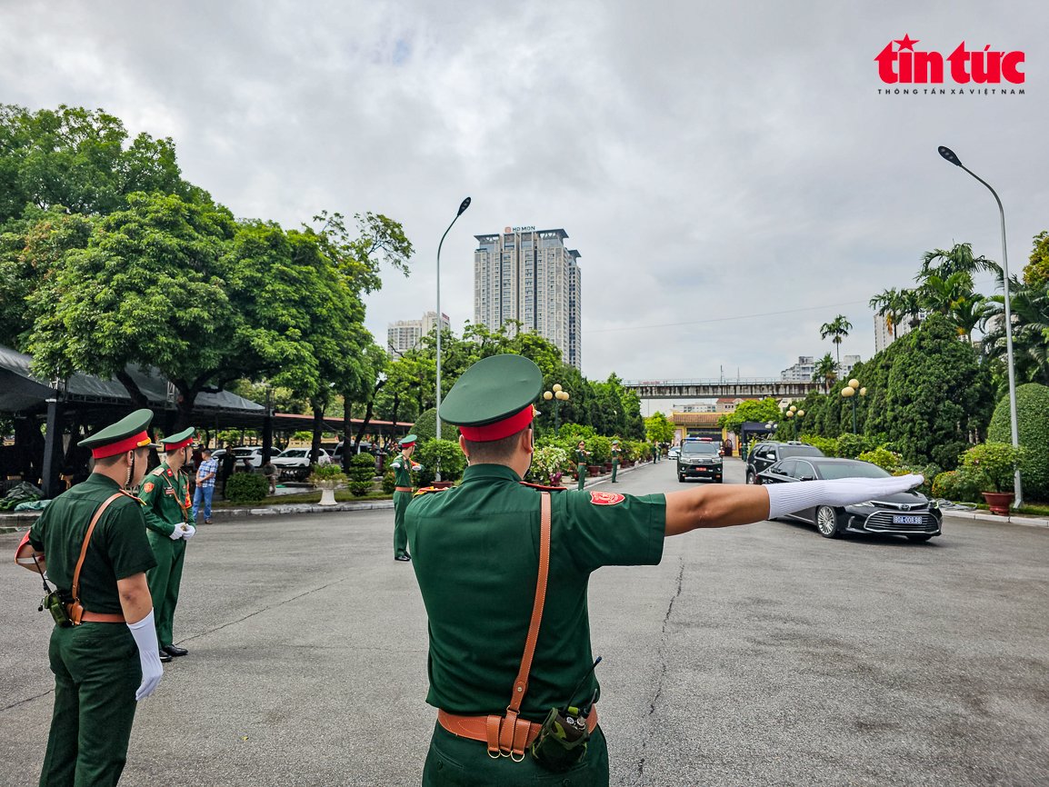 Hình ảnh Chủ tịch nước Tô Lâm kiểm tra công tác chuẩn bị cho Lễ Quốc tang Tổng Bí thư- Ảnh 9.