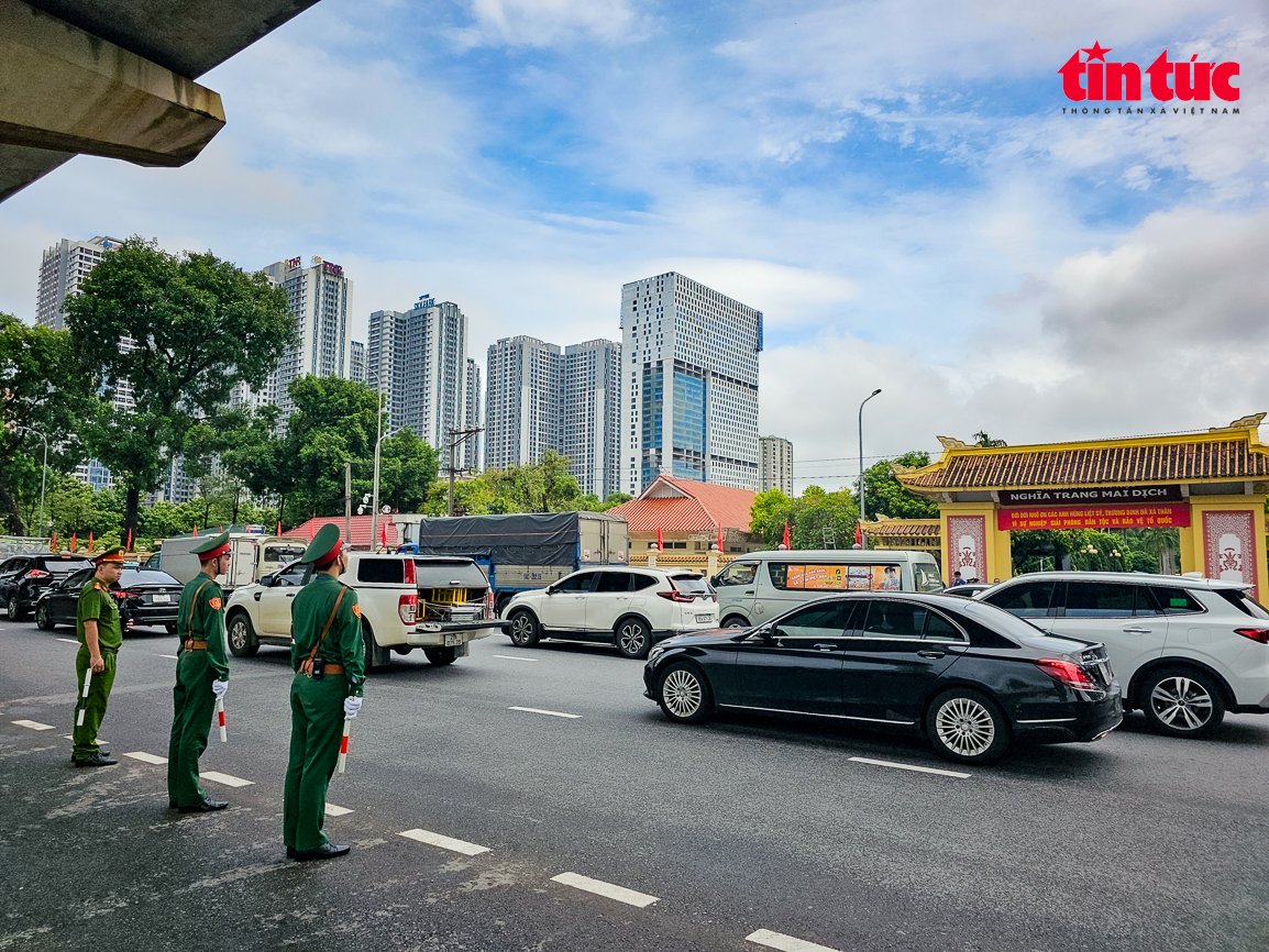 Hình ảnh Chủ tịch nước Tô Lâm kiểm tra công tác chuẩn bị cho Lễ Quốc tang Tổng Bí thư- Ảnh 17.