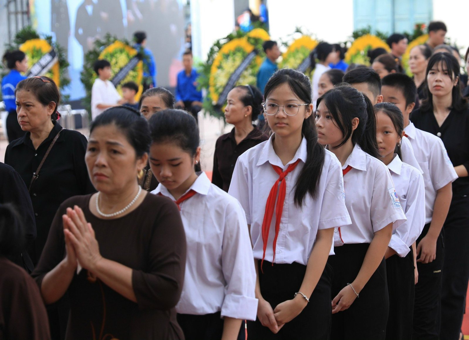 Gần 40 nghìn người về quê hương Lại Đà viếng Tổng Bí thư Nguyễn Phú Trọng- Ảnh 3.