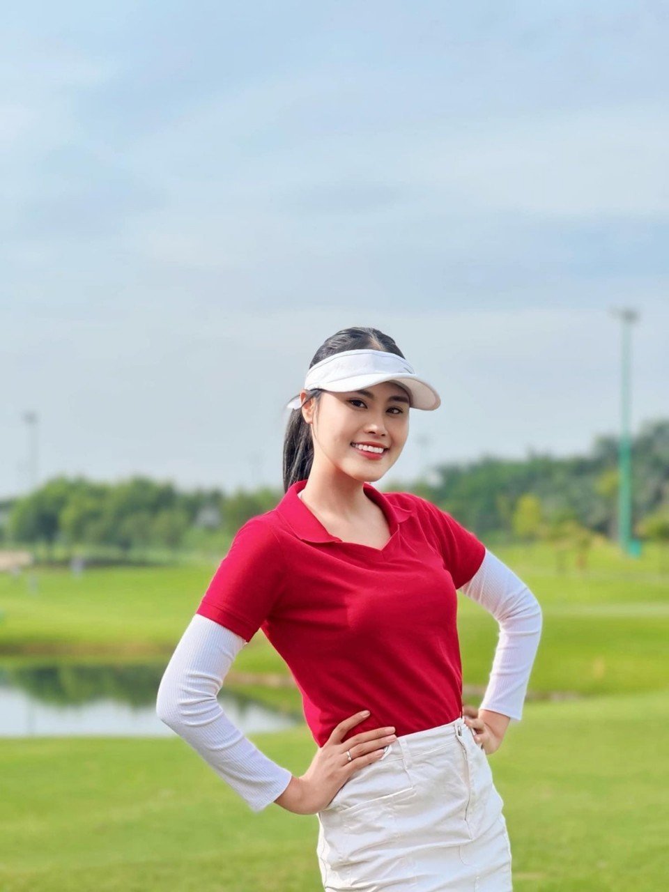 MC Vân Hà: Điểm 10 trong nghề nghiệp và mối duyên với Golf - Ảnh 1.