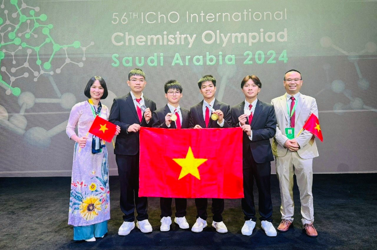 Tin vui: 3/4 học sinh Việt Nam giành Huy chương Vàng Olympic Hóa học quốc tế 2024- Ảnh 1.