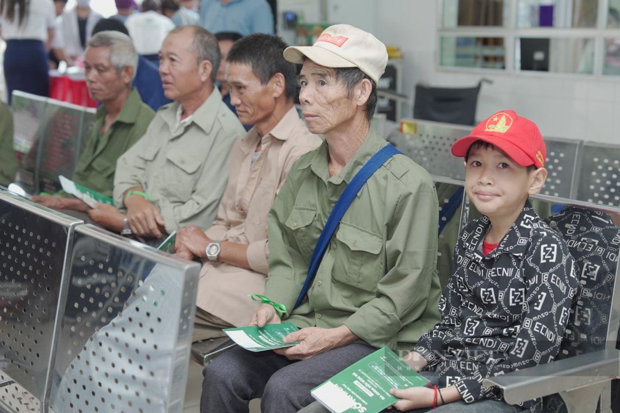 Tầm soát ung thư miễn phí cho trẻ em nghèo, trẻ mồ côi và đối tượng chính sách ở Lai Châu- Ảnh 5.