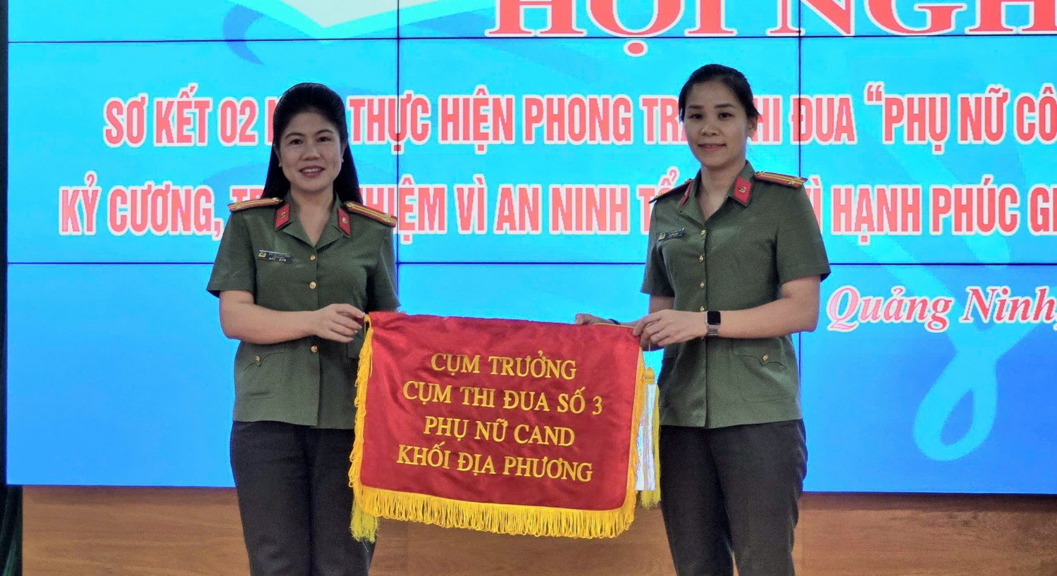 Hội Phụ nữ Công an tỉnh Quảng Ninh làm Cụm trưởng Cụm thi đua số 3 - Phụ nữ công an nhân dân - Ảnh 4.