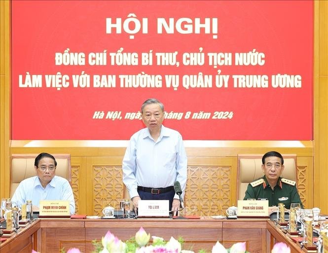 Tổng Bí thư, Chủ tịch nước Tô Lâm làm việc với Thường vụ Quân ủy Trung ương - Ảnh 2.