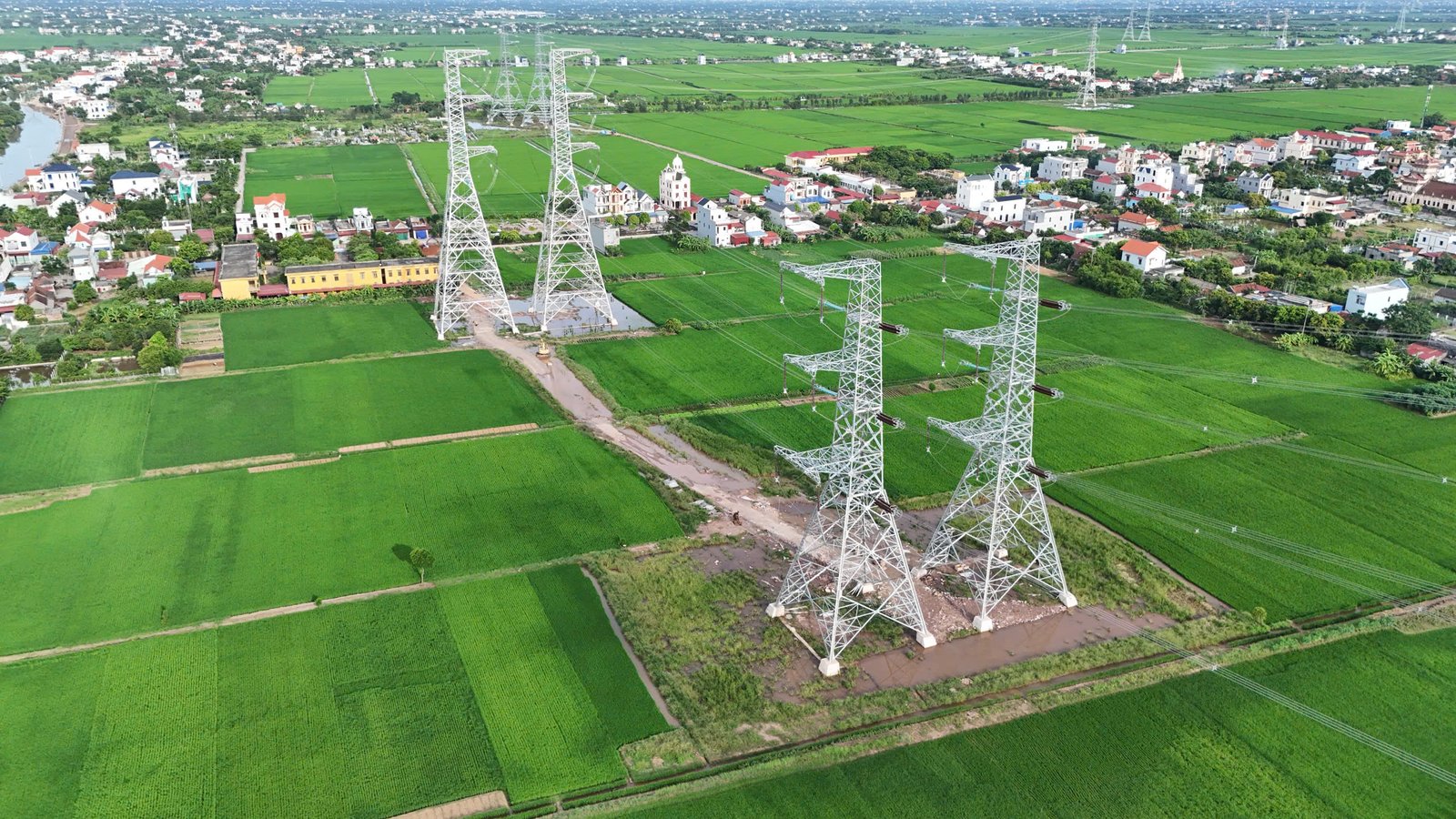 Thủ tướng: Dự án 500kV mạch 3 hoàn thành thể hiện tinh thần Việt Nam 