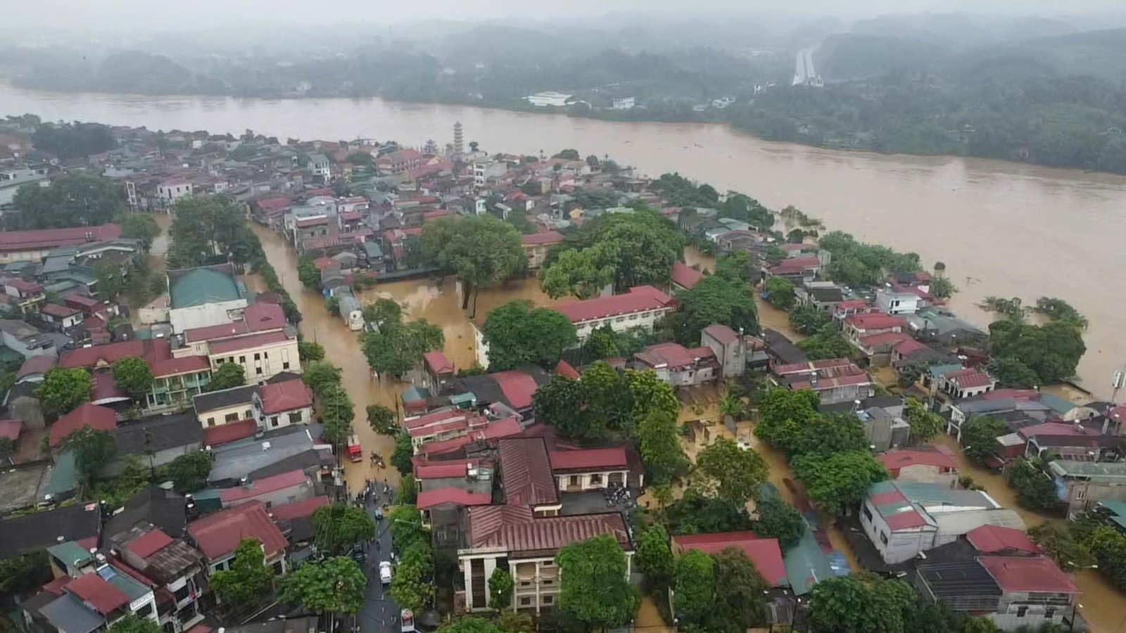 Em nhỏ kể lại phút giây thoát chết do rơi xuống nước sâu - Ảnh 6.