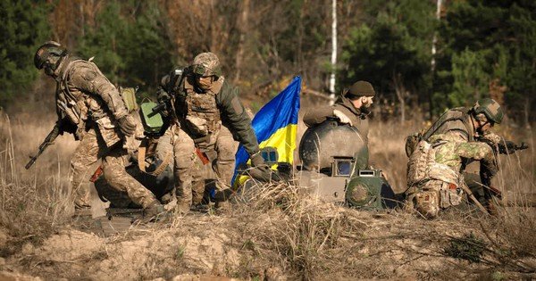 “Toàn bộ tiền tuyến sụp đổ”, sĩ quan Ukraine thông báo tình trạng khẩn cấp ở Quân khu phía Bắc