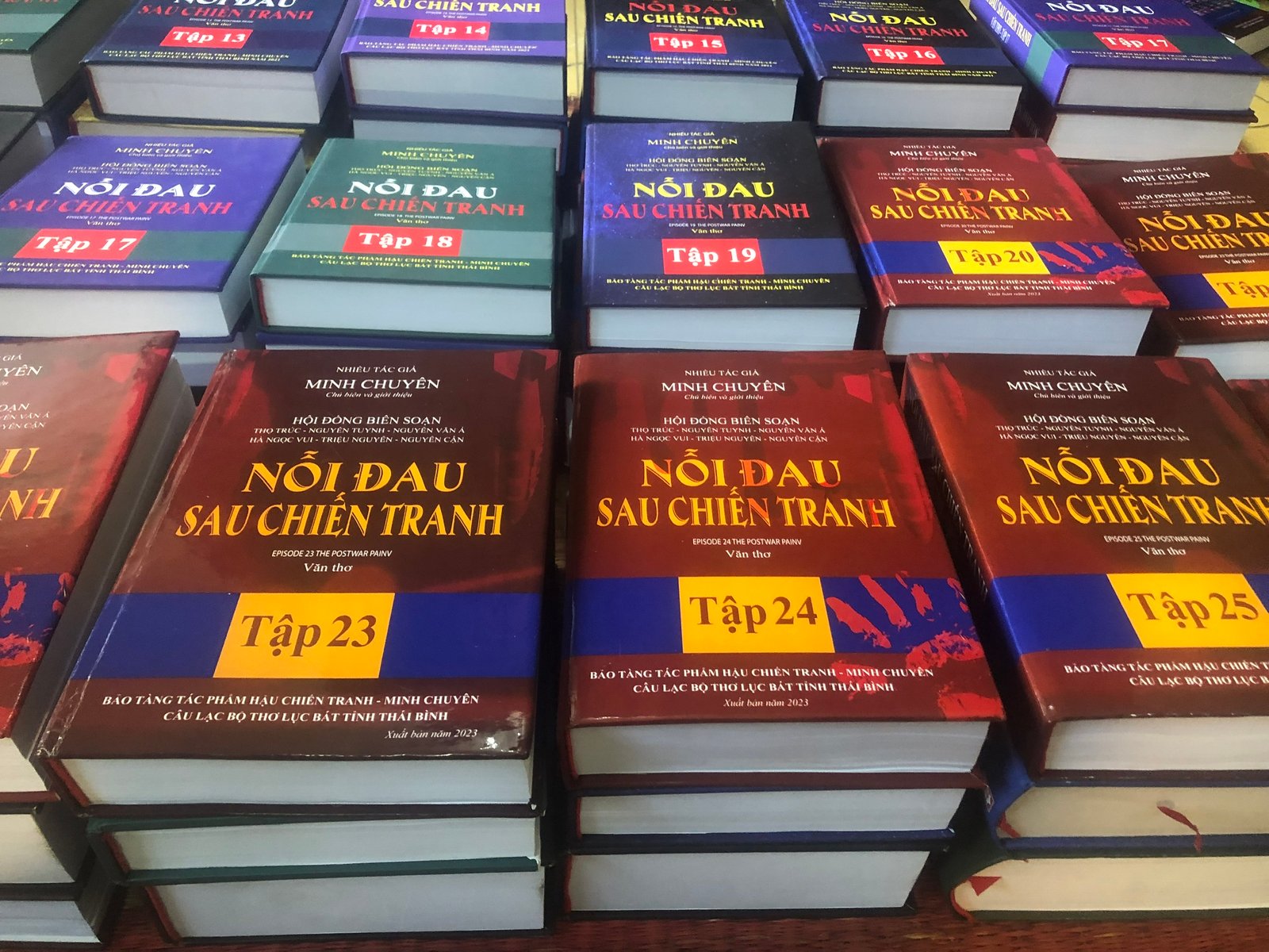 Anh hùng Lao động, Nhà văn Minh Chuyên: Sẵn sàng chết để bảo vệ lẽ phải cho nhân vật của mình - Ảnh 15.